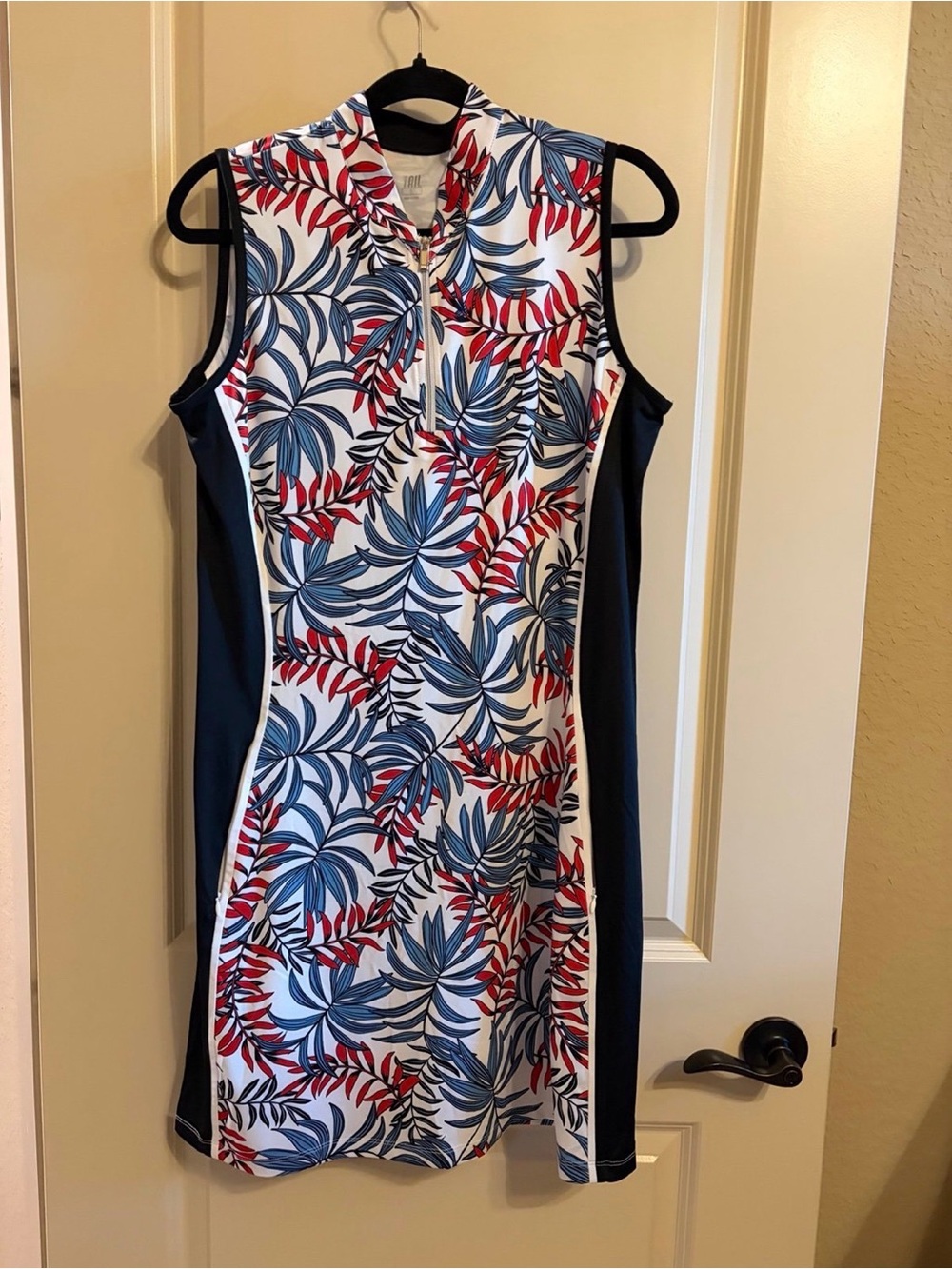 Tail Sleeveless Tropical Print Shift Dress - Blue & Red